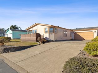 3937 Summit Ridge Cir, Depoe Bay, OR 97341