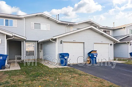 2605 E Martha Pl Photo 1