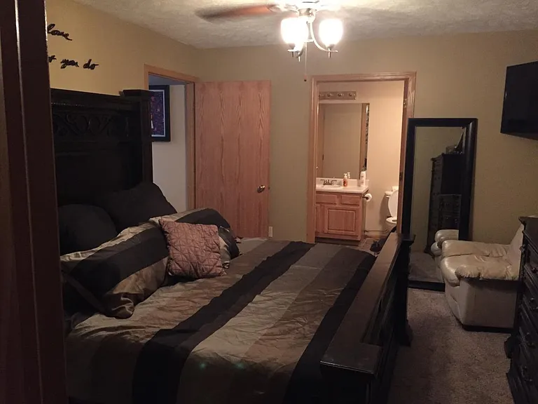 841 Hanneman Dr — Photo 7