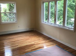 16716 Linden Blvd, Jamaica, NY 11434