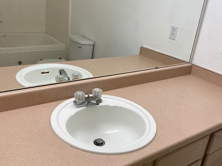 740 Copper Ln #201 — Photo 14