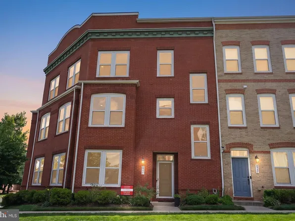 8925 Quarry Rd, Manassas, VA 20110