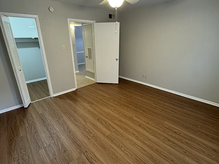 1045 Shook Ave #1-158 — Photo 15