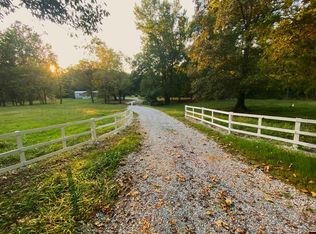 6596 State Highway 223, Pineville, AR 72566