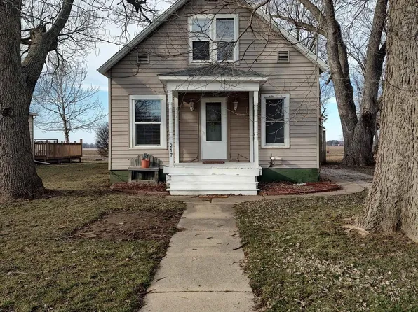 217 Sayre St, Green Valley, IL 61534