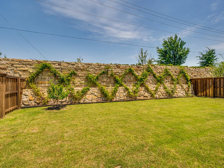 1000 Adair Rd — Photo 43