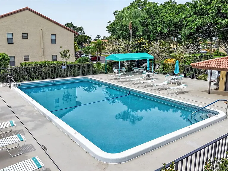 4626 Lucerne Lakes Blvd E #202 — Photo 5