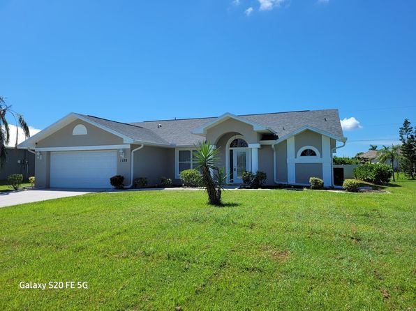 1128 SW 45th Ter