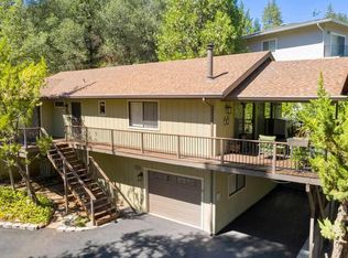 20200 Pleasantview Dr, Groveland, CA 95321