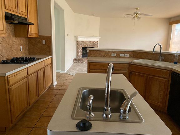 4th image of 19101 Ventana Ct