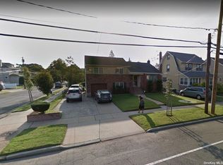 195 Rockaway Pkwy, Valley Stream, NY 11580