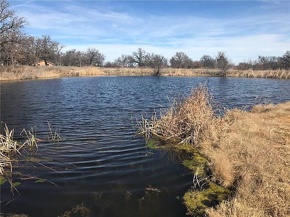 5th image of 1100 County Road 463