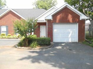 620 Whitthorne St, Shelbyville, TN 37160