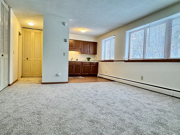 5th image of 500 2nd St #B6