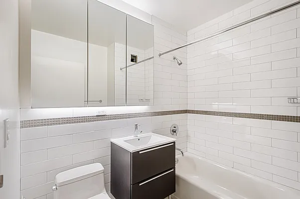 Rented by Cooper & Cooper Real Estate | media 5