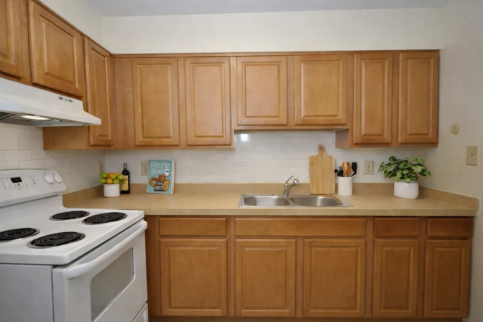 Newberry Estates — Photo 2
