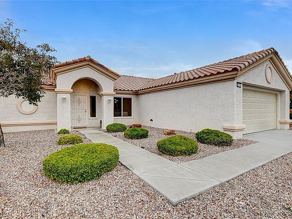 2nd image of 10721 Clear Meadows Dr