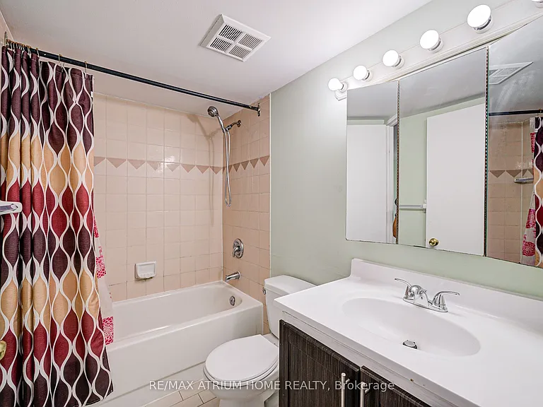3050 Ellesmere Rd #1515 — Photo 26