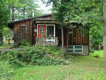 1st image of 44 Byrne Ave
