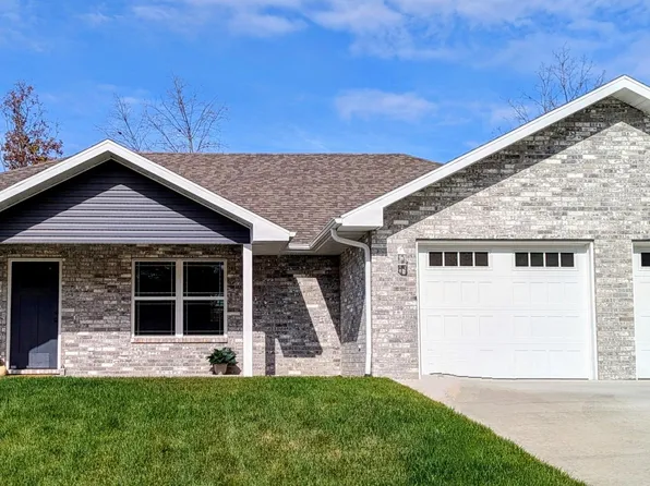 5414 Thornridge Dr, Jefferson City, MO 65109