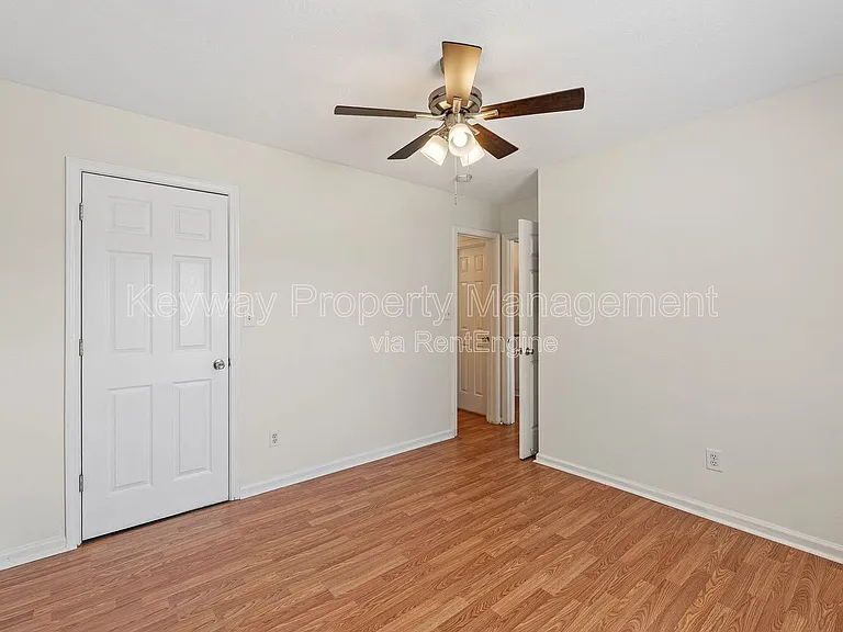 123 Portofino Ln SW — Photo 13