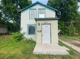 1323 Terrace Ave, Racine, WI 53403