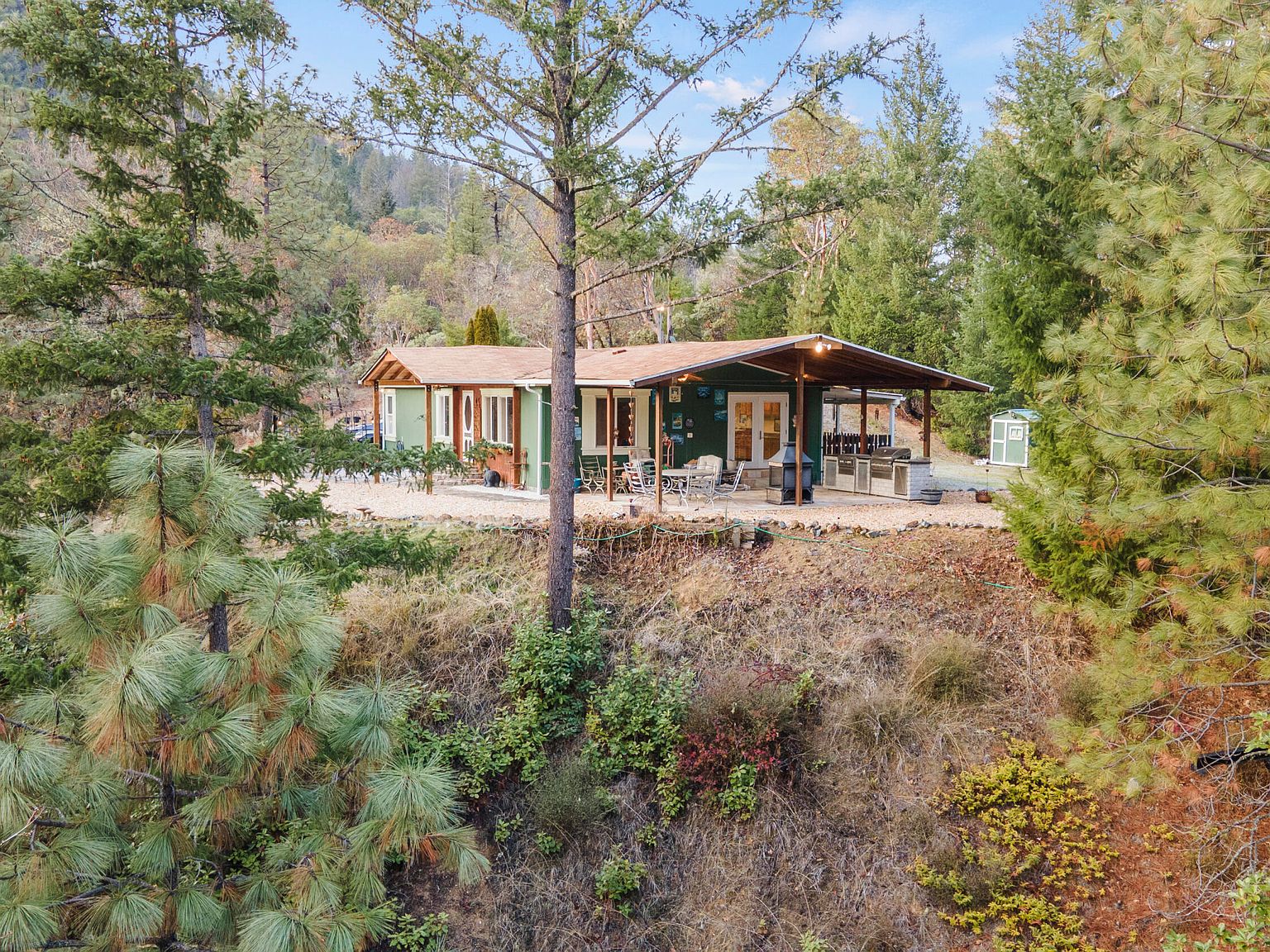 3945 E Evans Creek Rd, Rogue River, OR 97537 Zillow