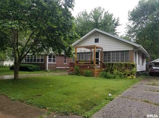 217 N Douglas Ave, Springfield, IL 62702