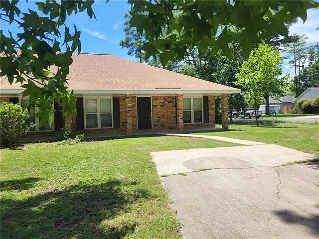 2 bed, 3.0 bath, 1096 sqft, $1,550 — Photo 3