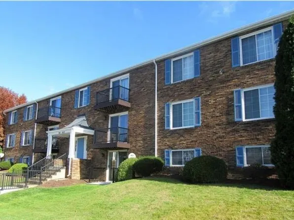 9015 James Ct, Aliquippa, PA 15001