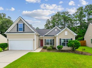 147 Weeping Cypress Dr, Moncks Corner, SC 29461