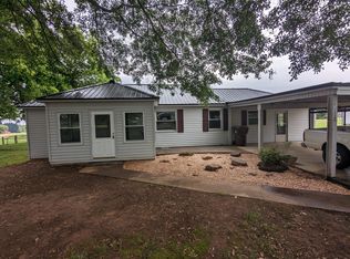 112 Chesnee Rd, Columbus, NC 28722