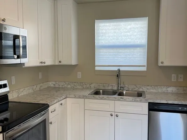 190 Jewel Basin, 190 Jewel Basin Ct #B-4, Bigfork, MT 59911