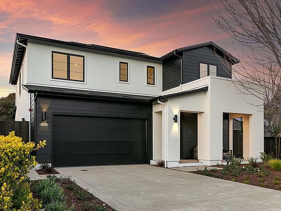 2nd image of 1573 Camino Monde