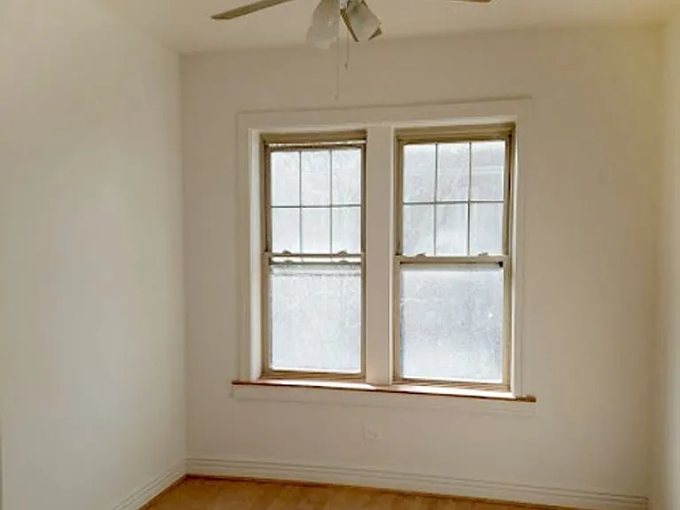 2024 W Foster Ave #3A — Photo 3