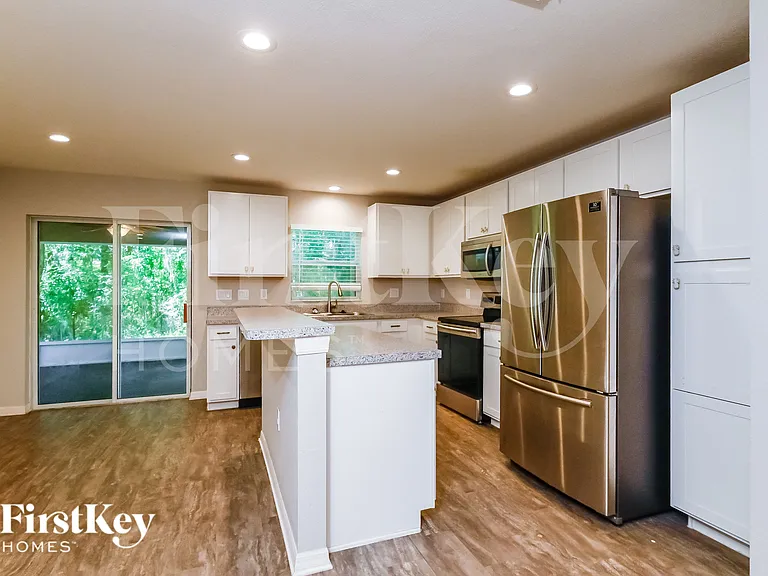 901 Pearly Ridge Ln — Photo 4
