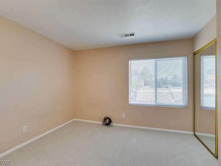 1401 Sycamore Spring Ct — Photo 9
