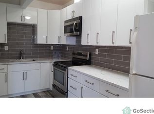 1233 3rd Ave #4, Oakland, CA 94606