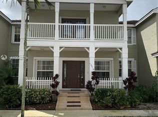 10518 NW 57th St, Coral Springs, FL 33076