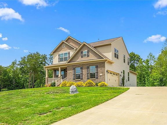 2nd image of 1495 Kernodle Landing Dr