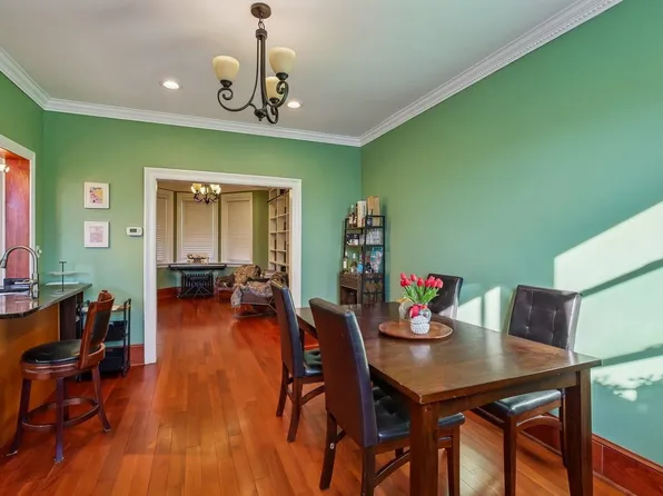 2014 New York Avenue image 11 of 32