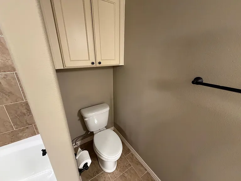 537 Keats Dr — Photo 23