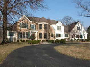 6255 S Clippinger Dr, Cincinnati, OH 45243