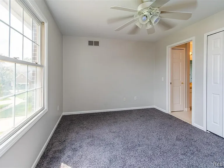 51334 W Hills Dr — Photo 29