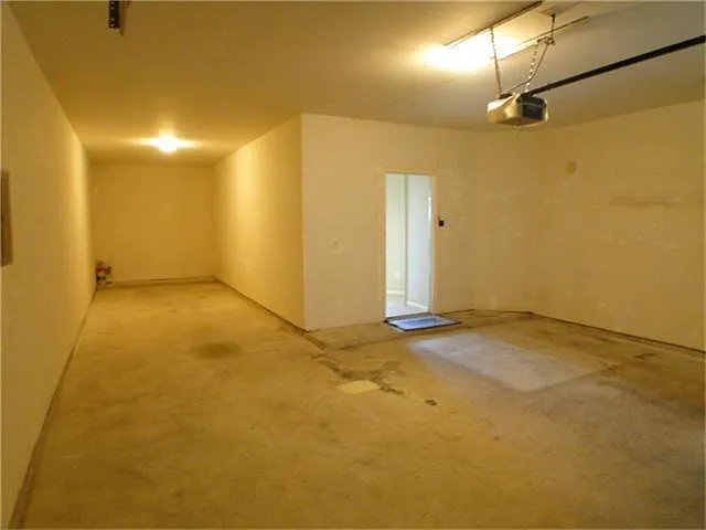 2826 Orchid Tree Ln — Photo 22
