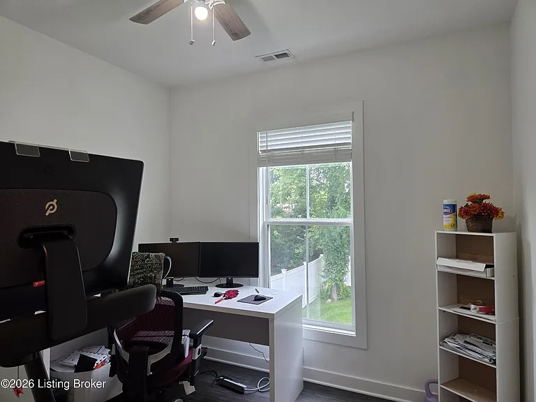 10325 Truman Way — Photo 21