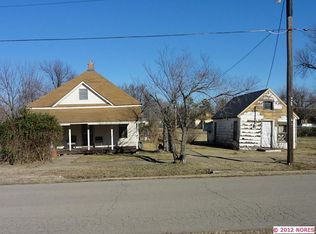 419 S Martin St, Nowata, OK 74048