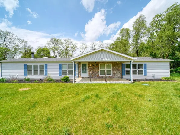 120 Kathy Ln, Brooklyn, MI 49230