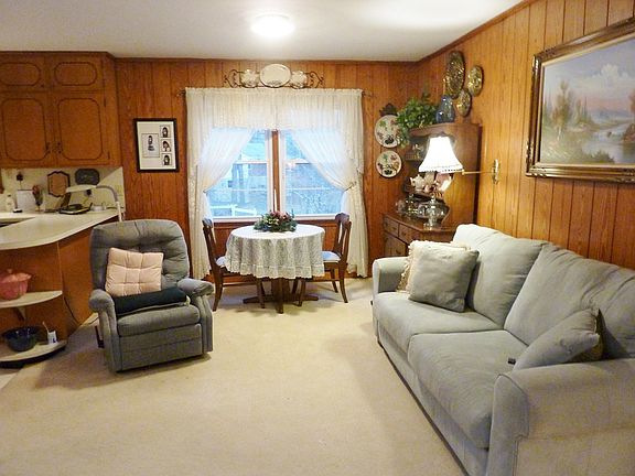 5th image of 309 Hanley Cir