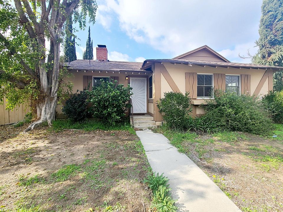 1st image of 6439 Woodley Ave